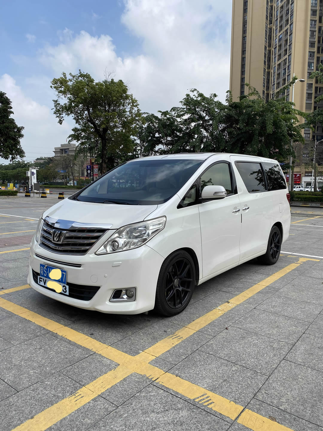 恭喜东莞XX建材公司深圳湾口岸FV车牌办理通关(图2)